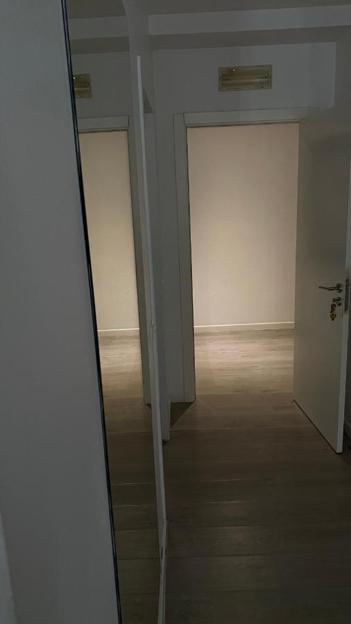 Brandao House Vandrarhem Caparica Exteriör bild